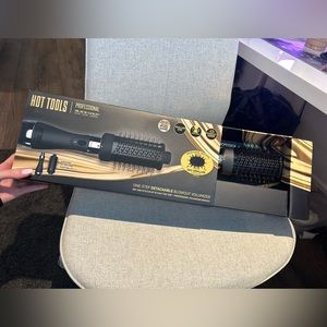 HOT TOOLS Professional Black Gold One Step Detachable Blowout Volumizer!